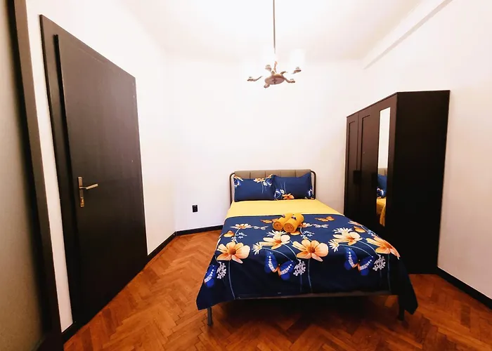 Old Town Exclusive - The Musician Appartement Boekarest